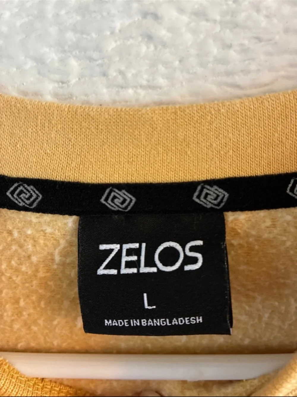 ZELOS Men's Crewneck Sweater in Golden Yellow
